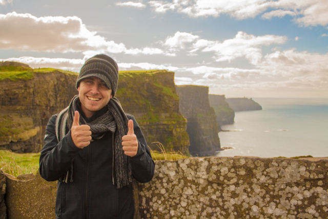Cliffs_of_Moher_Paddywagon_Tour_Ireland_Iphone-41