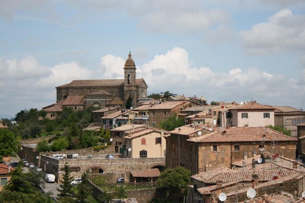 Tuscany_town_Montalcino_2
